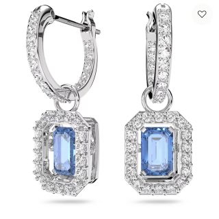SWAROVSKI(リボン ・ ピアス)のフリマアイテム一覧 SWAROVSKI(リボン ・ ピアス)のフリマアイテム一覧