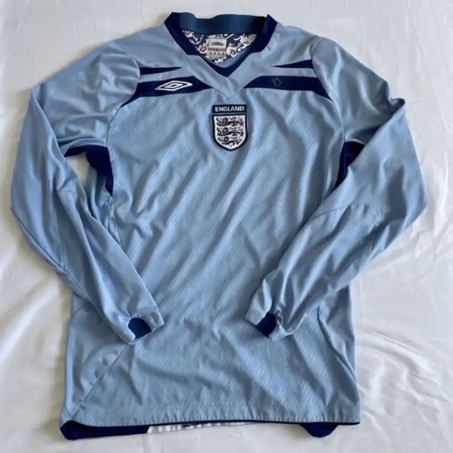 UMBRO(アンブロ)の激レア！アンブロ　イングランド代表　スウェット　ブルー メンズのトップス(Tシャツ/カットソー(半袖/袖なし))の商品写真