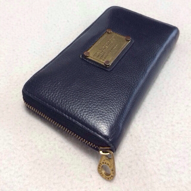 通販 人気】 MARC JACOBS レザー 長財布 | yigitaluminyumprofil.com