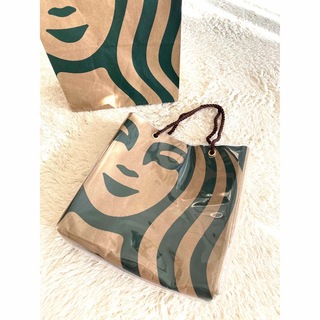 スターバックス(Starbucks)のスタバショップ紙袋リメイク。濡れても安心(ショップ袋)