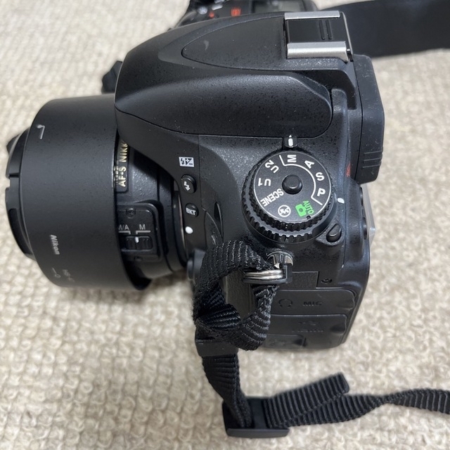 Nikon値下【フルサイズ一眼レフカメラ】Nikon D600と純正50mmf1.4レンズ