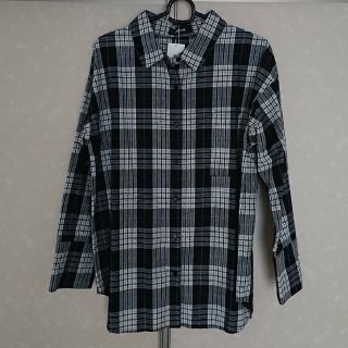 アンビー(ENVYM)のENVYM 新品 シャツ(シャツ/ブラウス(長袖/七分))