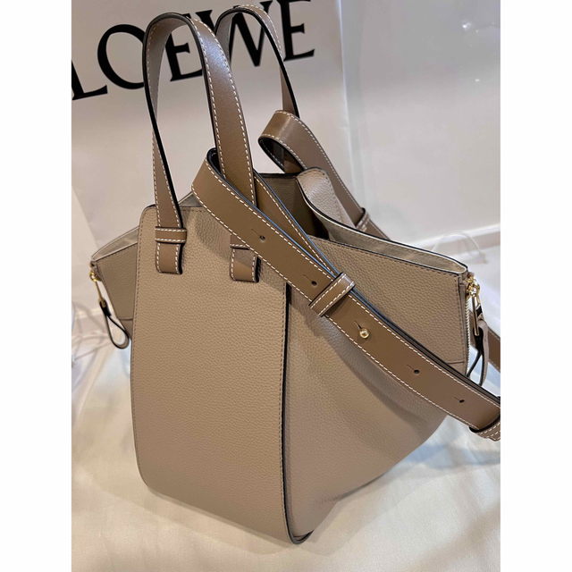 ロエベ  LOEWE カバン　バッグ　チャーム