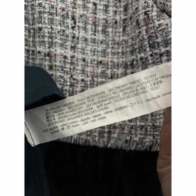 ZARA(ザラ)のZARA ツイードペプラムトップス レディースのトップス(シャツ/ブラウス(半袖/袖なし))の商品写真