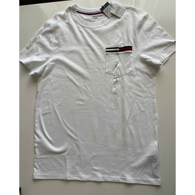 TOMMY HILFIGER(トミーヒルフィガー)のトミーヒルフィガー　Tシャツ メンズのトップス(Tシャツ/カットソー(半袖/袖なし))の商品写真