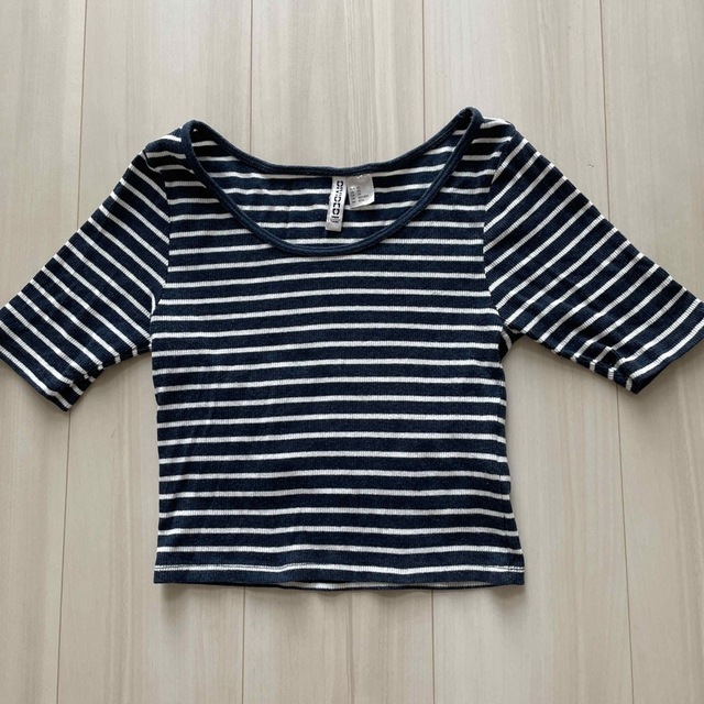 H&M(エイチアンドエム)の#H&MミニTシャツ レディースのトップス(Tシャツ(半袖/袖なし))の商品写真