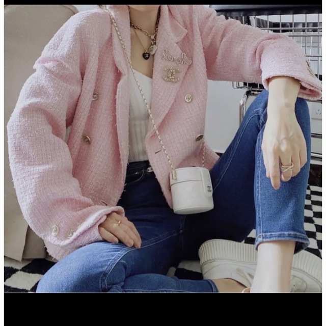 最終価格CHANEL2021年春夏コレクションツイードジャケット 最終価格CHANEL2021年春夏コレクションツイードジャケット