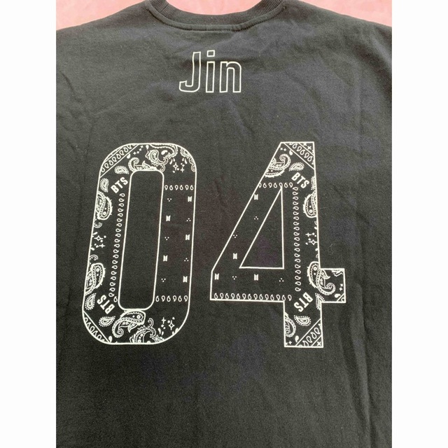 防弾少年団(BTS)(ボウダンショウネンダン)のBTS Tシャツ　JIN レディースのトップス(Tシャツ(半袖/袖なし))の商品写真