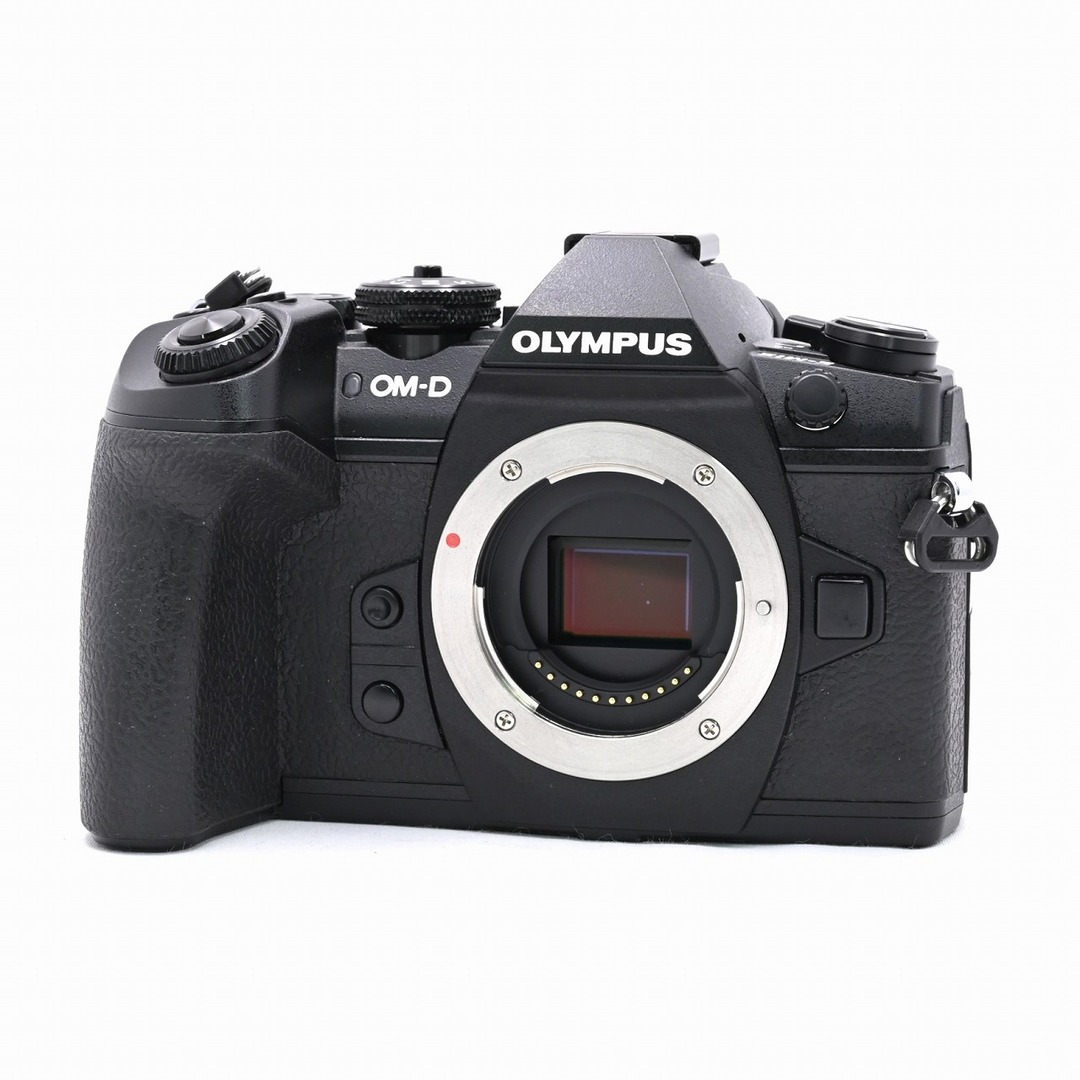 OLYMPUS(オリンパス)のOLYMPUS OM-D E-M1 MarkII ボディ ブラック スマホ/家電/カメラのカメラ(ミラーレス一眼)の商品写真
