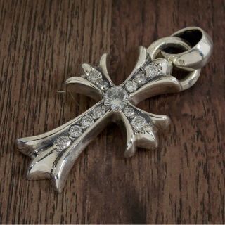 クロムハーツ(Chrome Hearts)の確実正規 クロムハーツスモールCHクロスwithベイル ダイヤpave(ネックレス)