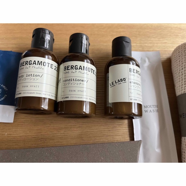 Aesop(イソップ)のパークハイアット　ラグジュアリーホテル　ルラボ　LE LABO  アメニティ コスメ/美容のキット/セット(サンプル/トライアルキット)の商品写真