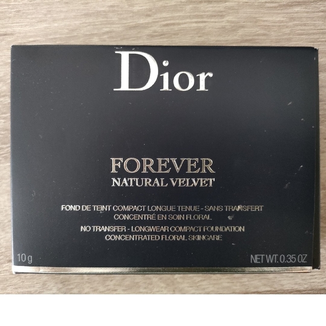 Dior(ディオール)の【未使用】Dior ファンデーション コスメ/美容のベースメイク/化粧品(ファンデーション)の商品写真