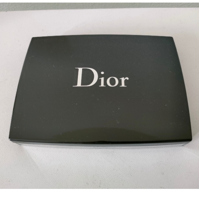 Dior(ディオール)の【未使用】Dior ファンデーション コスメ/美容のベースメイク/化粧品(ファンデーション)の商品写真