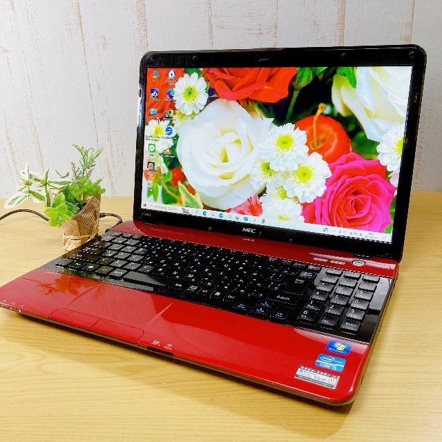 NEC(エヌイーシー)のブルーレイ搭載で大容量640GB✨Corei5ノートパソコン✨初心者におすすめ✨ スマホ/家電/カメラのPC/タブレット(ノートPC)の商品写真