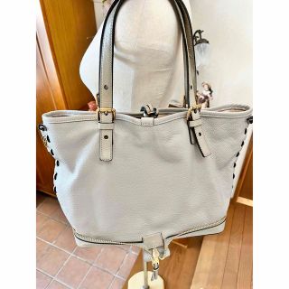 クロエ(Chloe)の⭐︎クロエ⭐︎ Chloeファスナーデザイン トートバッグ レザー レディース(トートバッグ)