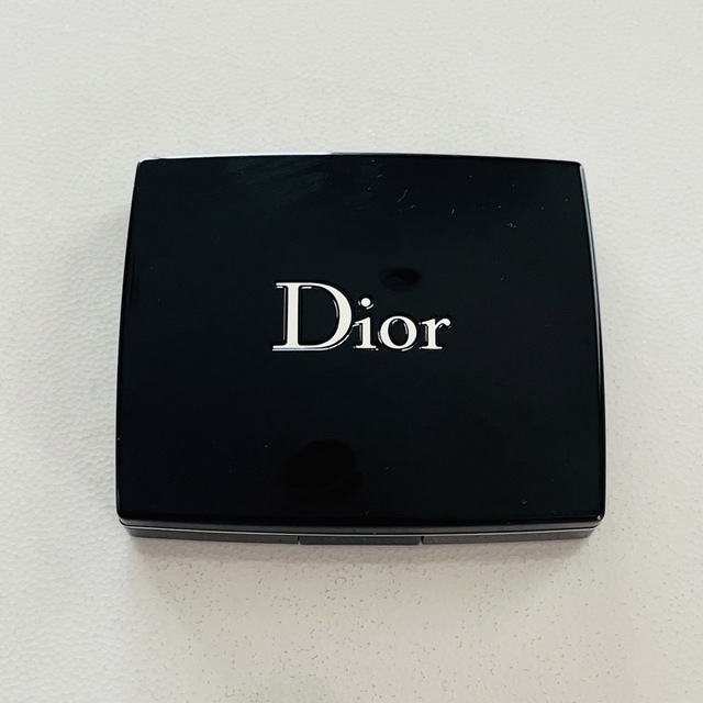 Dior(ディオール)のディオール　アイシャドウ　817 ギャラクシー コスメ/美容のベースメイク/化粧品(アイシャドウ)の商品写真