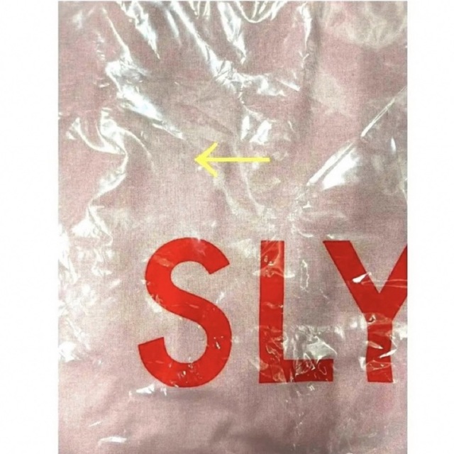 SLY(スライ)のSLY店舗限定トートバッグ♡エコショッパーバッグ♡新品未使用 レディースのバッグ(トートバッグ)の商品写真