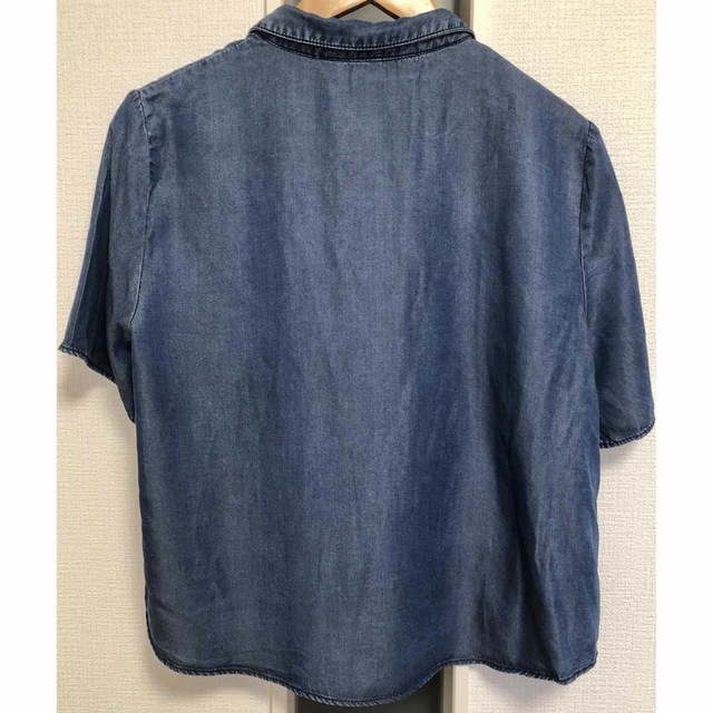 ZARA(ザラ)のZARA デニム風シャツ レディースのトップス(シャツ/ブラウス(半袖/袖なし))の商品写真