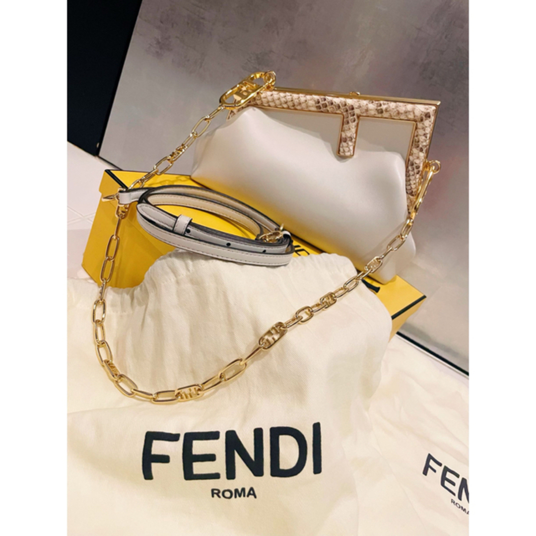 最終！FENDI フェンディ ファースト スモール