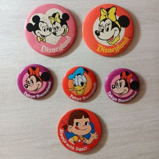 ディズニー(Disney)の◆ヴィンテージ　ディズニー　ミッキー　ミニー　ペコちゃん　缶バッジ　6点セット◆(バッジ/ピンバッジ)