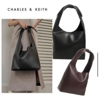 チャールズアンドキース(Charles and Keith)のチャールズアンドキース　ノットハンドルハンドバッグ(ハンドバッグ)