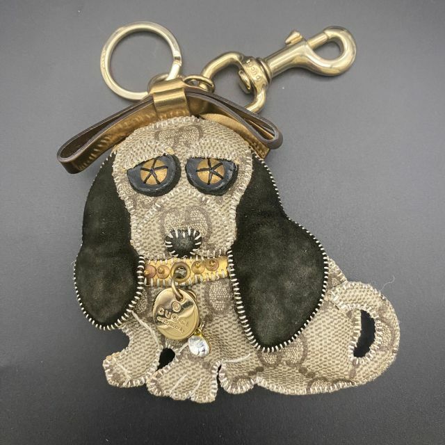 Gucci - GUCCI グッチ グッチョリ 犬 キーリング チャームの通販 by