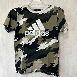 アディダス(adidas)のadidas キッズ 迷彩柄Tシャツ(Tシャツ/カットソー)