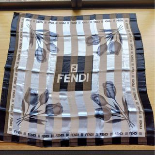 FENDI - FENDI フェンディ 大判スカーフ ブラック/グレー ウール ...