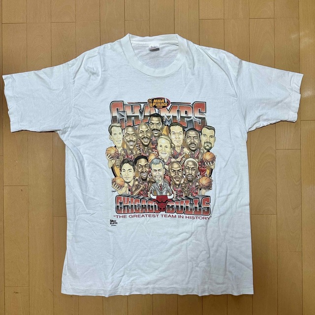 【激レア】NBA シカゴブルズ1996年黄金世代優勝Tシャツマイケルジョーダン メンズのトップス(Tシャツ/カットソー(半袖/袖なし))の商品写真
