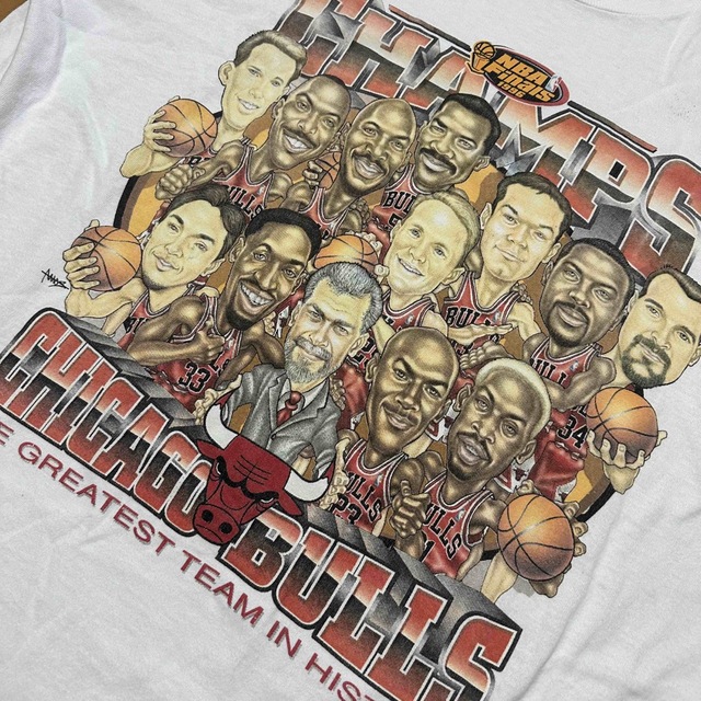 【激レア】NBA シカゴブルズ1996年黄金世代優勝Tシャツマイケルジョーダン メンズのトップス(Tシャツ/カットソー(半袖/袖なし))の商品写真