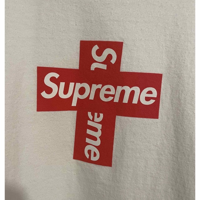 Supreme(シュプリーム)のSupreme Cross Box Logo Tee White シュプリーム メンズのトップス(Tシャツ/カットソー(半袖/袖なし))の商品写真