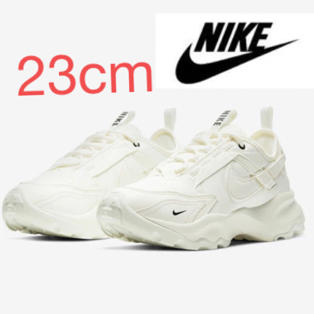 NIKE ナイキ スニーカー white TC7900 日本未入荷