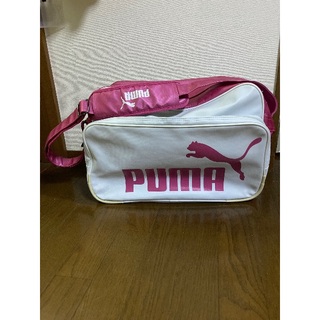 プーマ(PUMA)のPUMA プーマ　女子　部活バッグ　ピンク×ホワイト　中古　使用感少なめ♡(ショルダーバッグ)