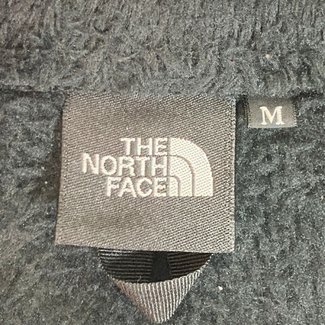 THE NORTH FACE(ザノースフェイス)の★ノースフェイス アンタークティカ バーサロフトジャケット ブラック M メンズのジャケット/アウター(スタジャン)の商品写真