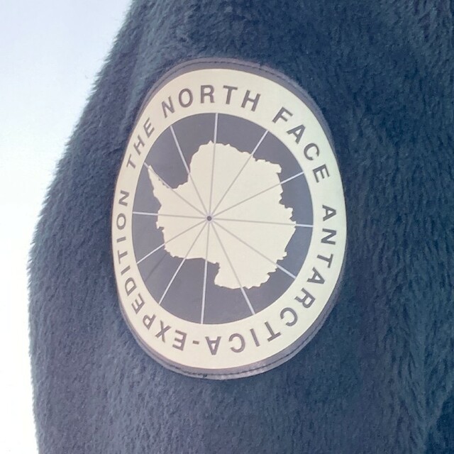 THE NORTH FACE(ザノースフェイス)の★ノースフェイス アンタークティカ バーサロフトジャケット ブラック M メンズのジャケット/アウター(スタジャン)の商品写真