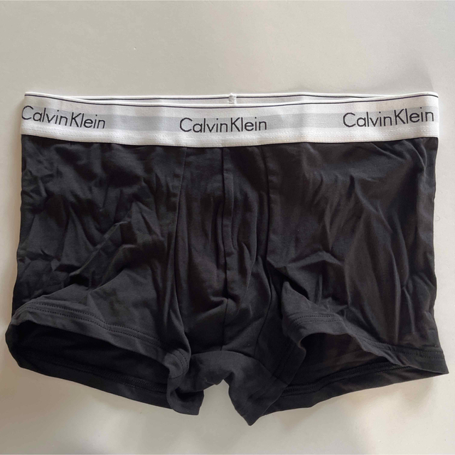 Calvin Klein(カルバンクライン)のカルバンクライン　メンズボクサー　ML-L ブラック　黒ボクサー　メンズインナー メンズのアンダーウェア(ボクサーパンツ)の商品写真