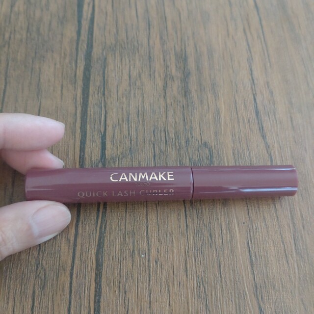 CANMAKE(キャンメイク)の早い者勝ち キャンメイク クイックラッシュカーラー ワインモーヴ マスカラ コスメ/美容のベースメイク/化粧品(マスカラ)の商品写真