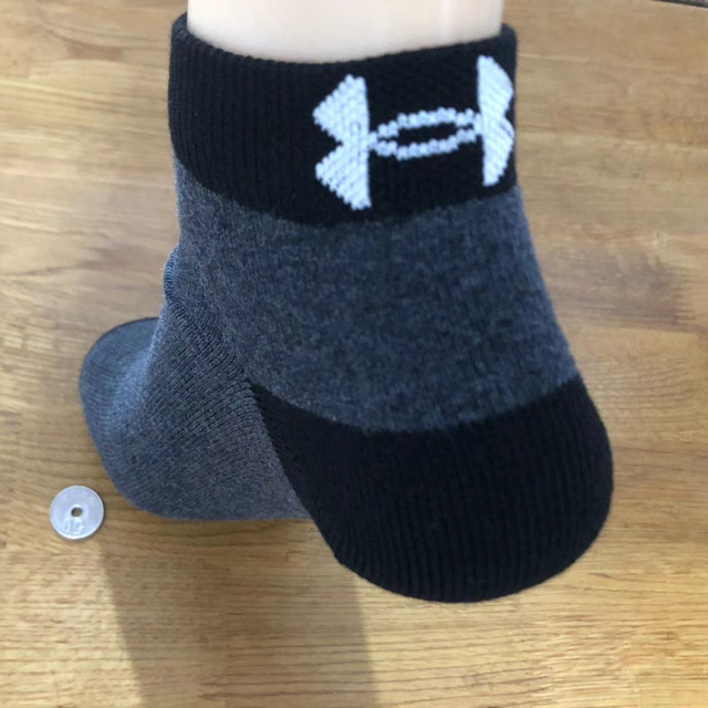 UNDER ARMOUR(アンダーアーマー)の新品アンダーアーマーUNDER ARMOUR メンズソックス4足セット111 メンズのレッグウェア(ソックス)の商品写真