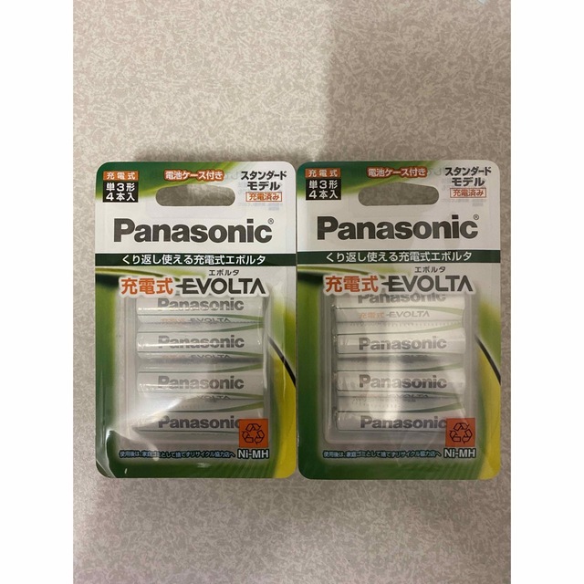 Panasonic(パナソニック)のパナソニック充電式エボルタ スタンダード 単3 2パックBK-3MLE/4BC スマホ/家電/カメラのスマートフォン/携帯電話(バッテリー/充電器)の商品写真