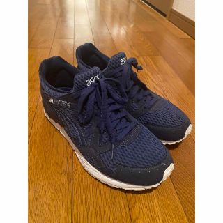 アシックスタイガー(ASICS TIGER)の専用出品(スニーカー)