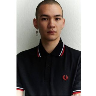 フレッドペリー(FRED PERRY)の【定番色】フレッドペリー ポロシャツ　ネイビー   Mサイズ　38(ポロシャツ)