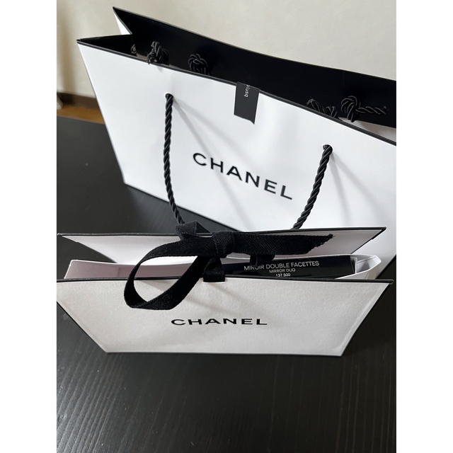 CHANEL(シャネル)の新品　CHANELコンパクトミラー レディースのファッション小物(ミラー)の商品写真