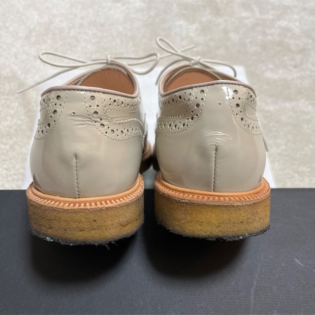 Maison de Reefur(メゾンドリーファー)のメゾンドリーファー　ウィングチップ　エナメル　シューズ　24センチ レディースの靴/シューズ(ローファー/革靴)の商品写真