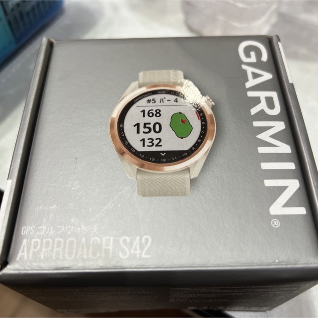 GARMIN(ガーミン)のGARMIN GPSゴルフウォッチ Approach S42 スポーツ/アウトドアのゴルフ(その他)の商品写真