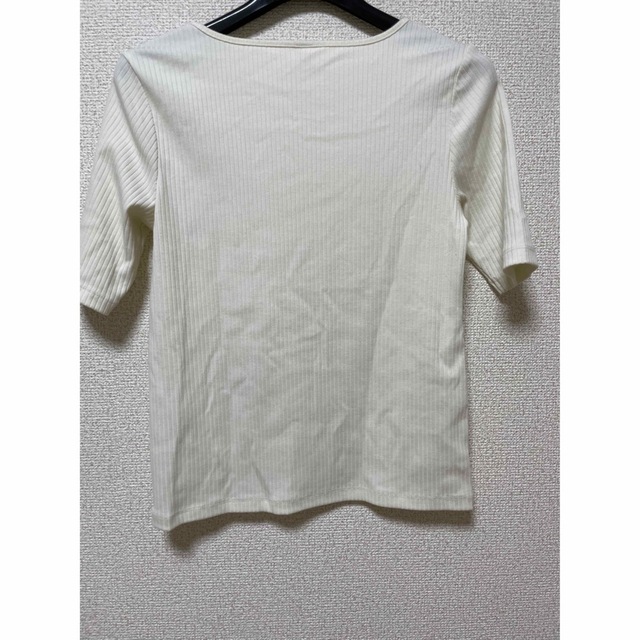 UNIQLO(ユニクロ)のリブスクエアネックT ユニクロ　白 レディースのトップス(Tシャツ(半袖/袖なし))の商品写真