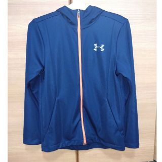 アンダーアーマー(UNDER ARMOUR)のUNDER ARMOUR　アンダーアーマー　パーカー(ジャケット/上着)