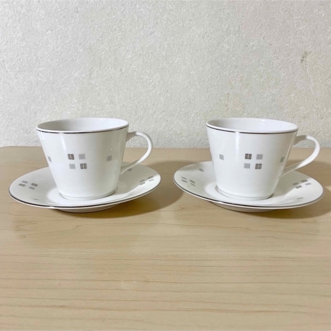 【新品・未使用】ジバンシー　コーヒーセット５客トレー付
