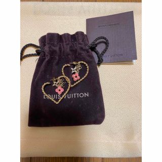 LOUIS VUITTON - ルイヴィトン パンダンティフ スウィートモノグラム ...