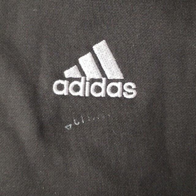 adidas(アディダス)のアディダス　トレーナー160 キッズ/ベビー/マタニティのキッズ服男の子用(90cm~)(Tシャツ/カットソー)の商品写真