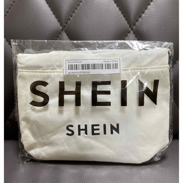 SHEIN ポーチ レディースのバッグ(ショルダーバッグ)の商品写真